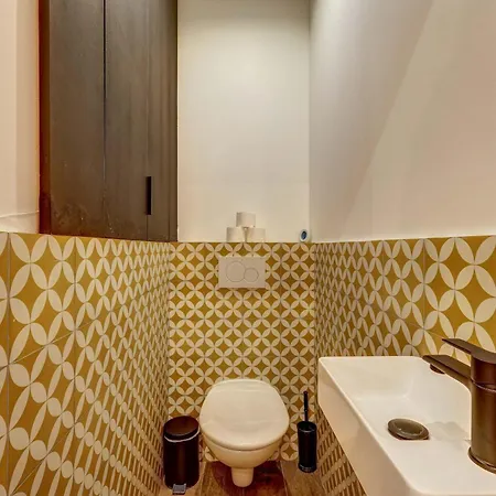 Cozy And Modern Next To Sacre-coeur * Párizs