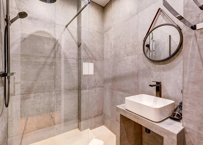 Apartment Cozy And Modern Next To Sacre-coeur