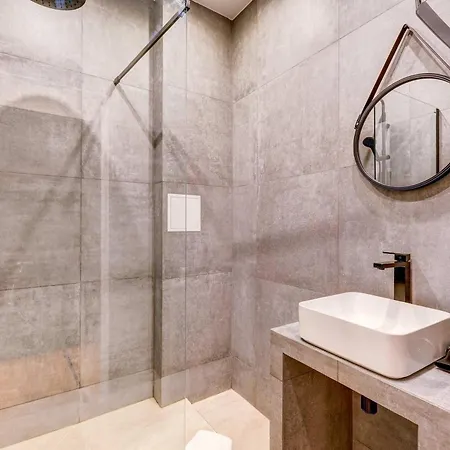 Apartment Cozy And Modern Next To Sacre-coeur